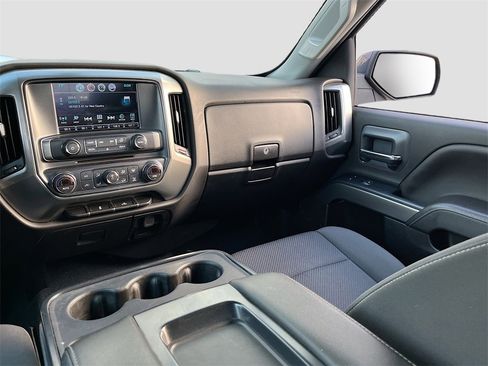 Used 2019 Chevrolet Silverado 1500 LT w/ All Star Edition image 23