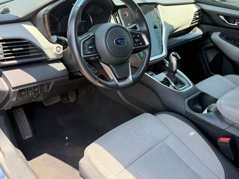 Used 2022 Subaru Outback Premium AWD/4WD image 11