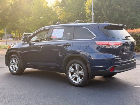 Used 2016 Toyota Highlander Limited FWD image 11