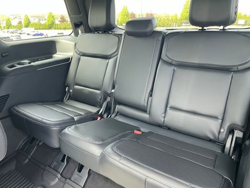 New 2026 Ford Expedition Platinum w/ Stealth Performance Package AWD/4WD image 21