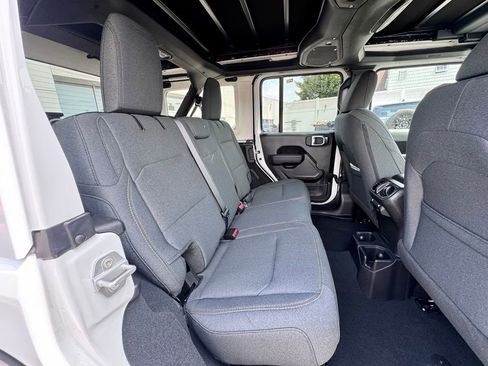 New 2026 Jeep Wrangler Unlimited Sport AWD/4WD image 21