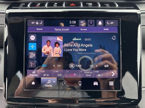 New 2025 Jeep Grand Cherokee L Altitude image 39