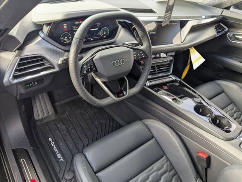 New 2026 Audi S e-tron GT Prestige image 3