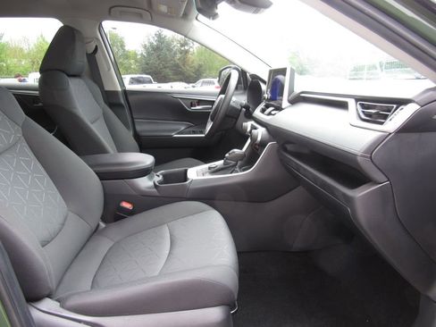 Used 2024 Toyota RAV4 AWD Hybrid w/ Weather Package image 18