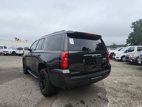 Used 2017 Chevrolet Tahoe LT AWD/4WD image 3