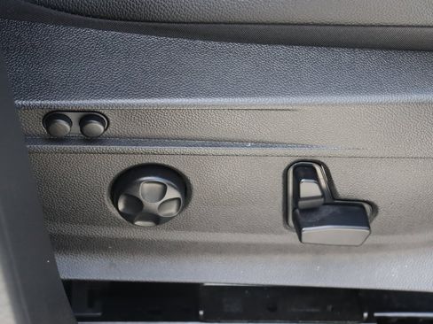 Used 2023 Alfa Romeo Stelvio Veloce image 24