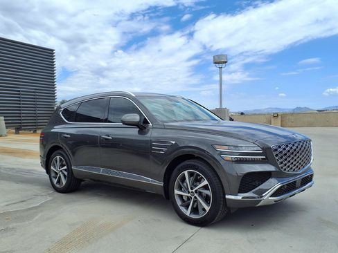 Certified 2026 Genesis GV80 2.5T Advanced AWD/4WD image 8