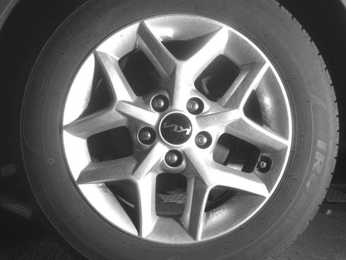 Used 2025 Kia Soul LX w/ LX Technology Package image 14