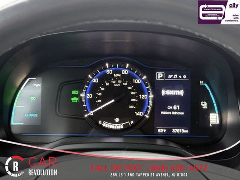 Used 2019 Hyundai Ioniq Plug-In Hybrid image 24