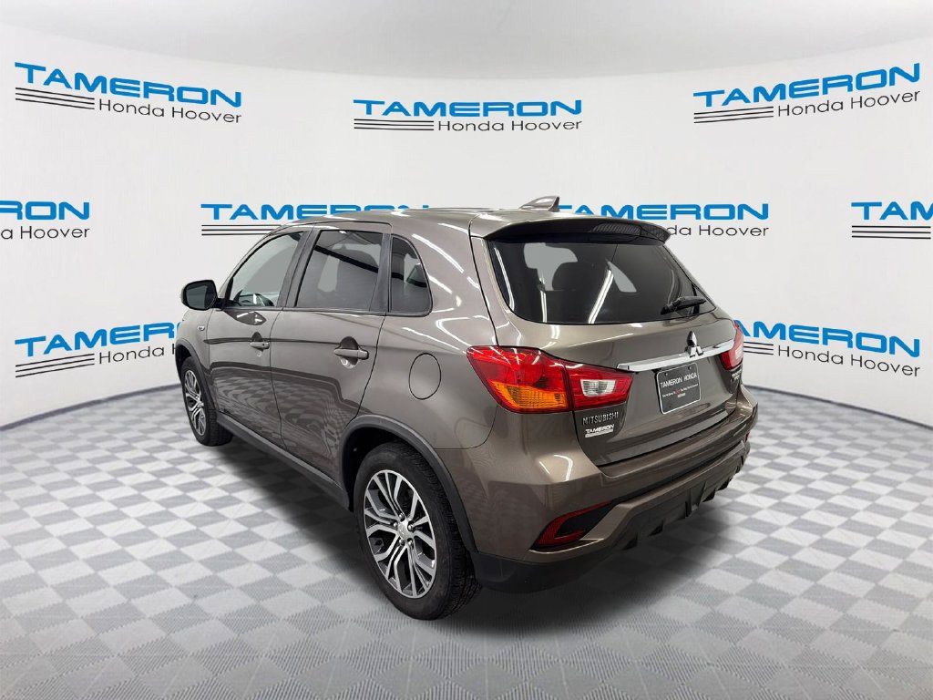 Used 2019 Mitsubishi Outlander Sport ES FWD image 3