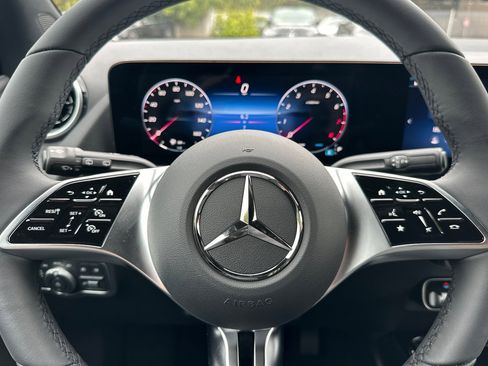 Used 2026 Mercedes-Benz GLA 250 image 16