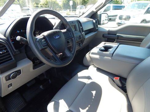 Used 2017 Ford F150 XL RWD image 2