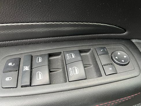 Used 2021 Dodge Durango R/T w/ Blacktop Package image 23