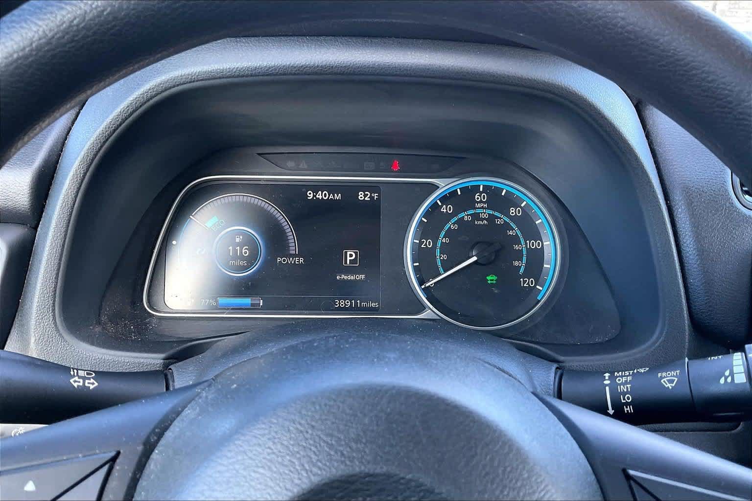 Used 2024 Nissan Leaf S FWD image 17