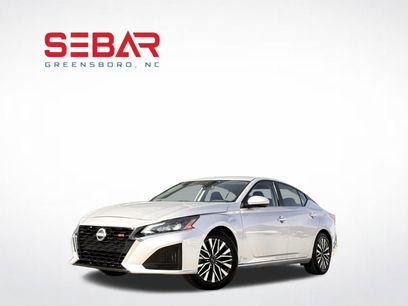 Used 2023 Nissan Altima 2.5 SV