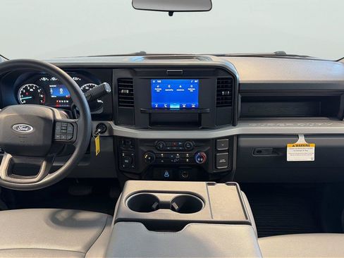 Used 2026 Ford F250 XL w/ XL Chrome Package AWD/4WD image 11