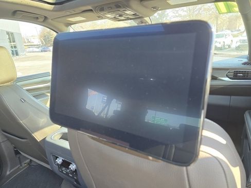 Used 2021 GMC Yukon XL Denali w/ Denali Ultimate Package image 21