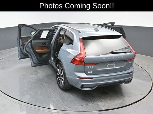 Used 2023 Volvo XC60 B5 Plus w/ Climate Package AWD/4WD image 25