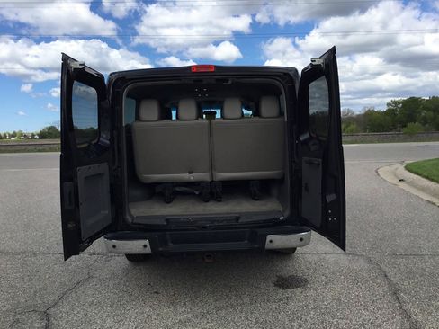 Used 2018 Nissan NV 3500 SL RWD image 22