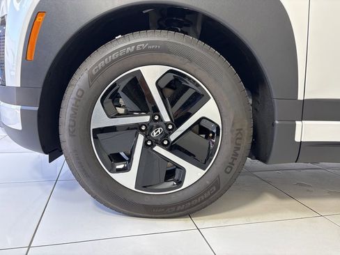 New 2026 Hyundai Ioniq 9 SE AWD/4WD image 9