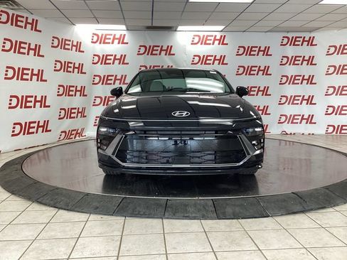 New 2026 Hyundai Sonata SEL FWD image 2