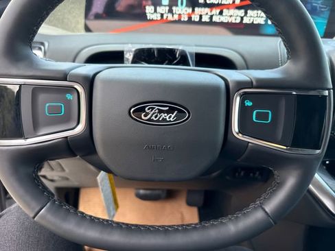 New 2026 Ford Expedition Max Platinum AWD/4WD image 21