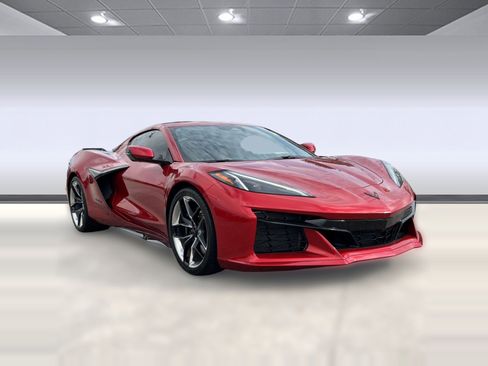 Used 2025 Chevrolet Corvette Z06 image 7