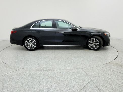 Certified 2025 Mercedes-Benz E 450 4MATIC Sedan image 4