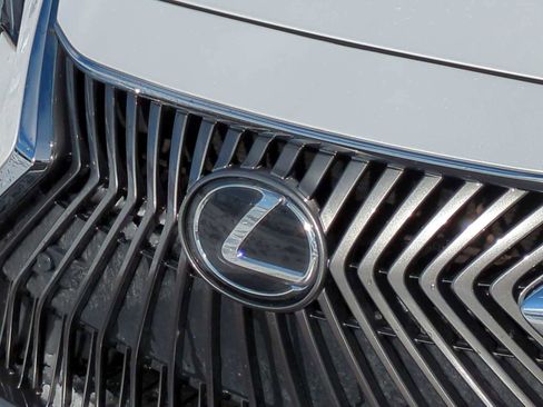 Used 2019 Lexus ES 350 image 11