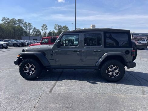 Used 2020 Jeep Wrangler Unlimited Sport image 6