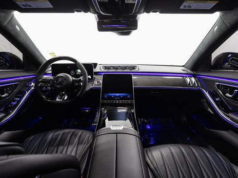 Used 2024 Mercedes-Benz S 63 AMG S image 28