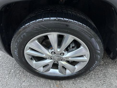 Used 2012 Jeep Grand Cherokee Laredo image 10