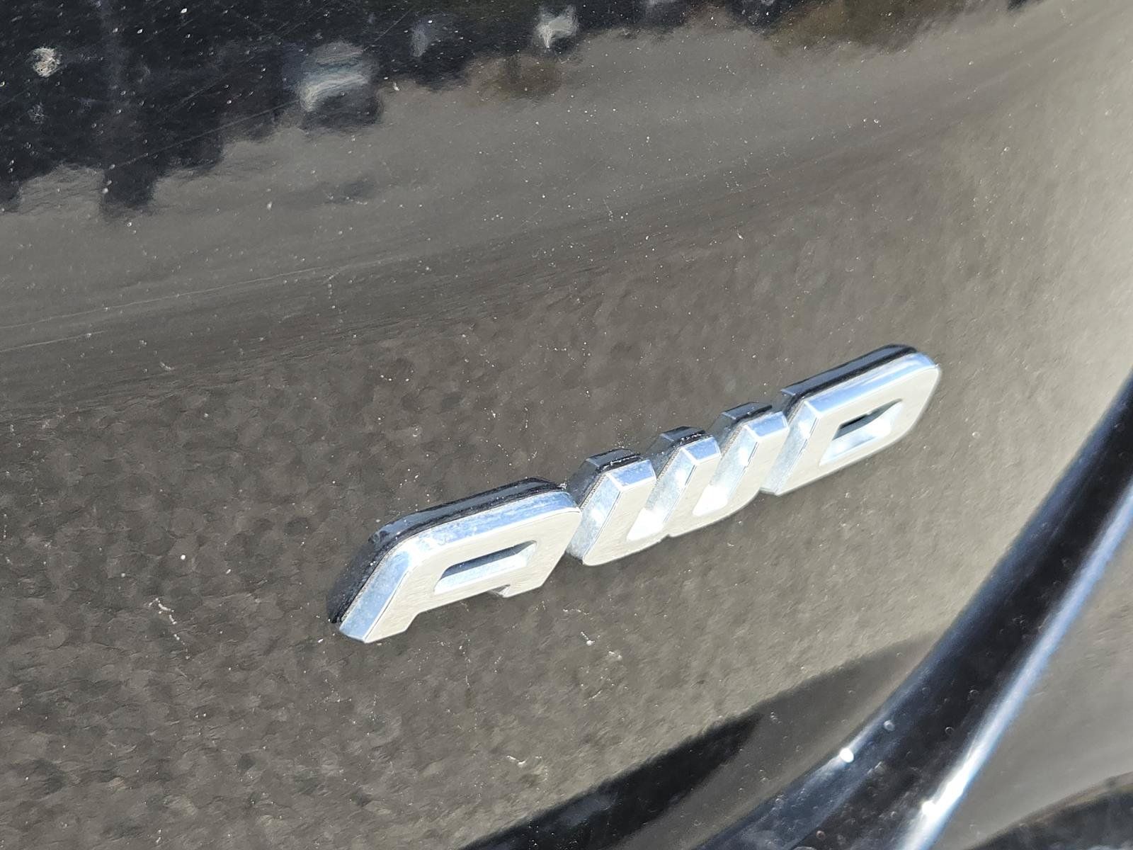 Used 2024 Ford Edge SEL AWD/4WD image 9