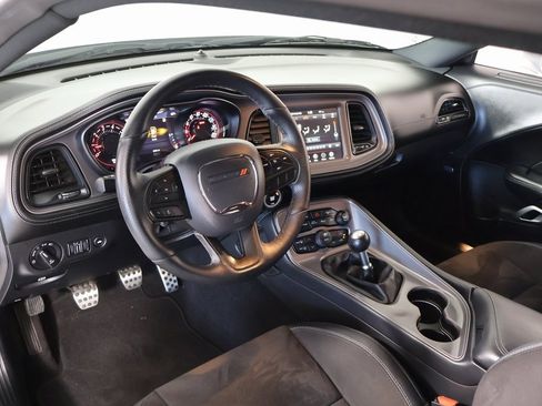 Used 2023 Dodge Challenger R/T w/ Plus Package image 2