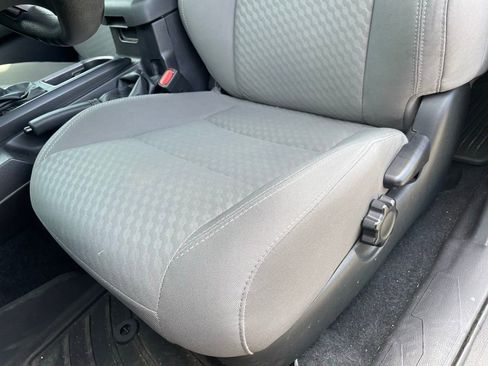 Used 2022 Toyota Tacoma SR image 24