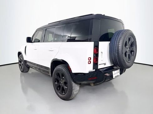 Used 2022 Land Rover Defender 110 X-Dynamic HSE AWD/4WD image 7