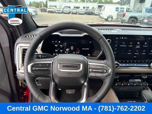 New 2026 GMC Canyon Denali AWD/4WD image 14