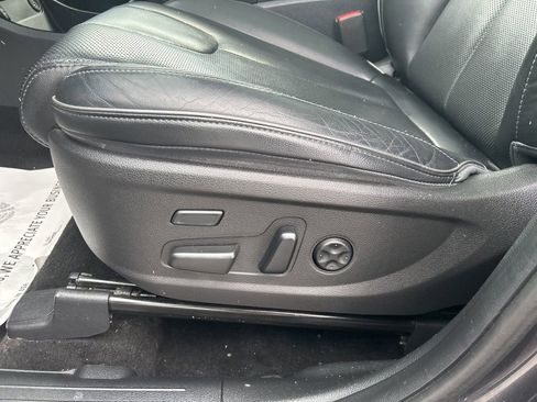 Used 2022 Hyundai Santa Fe Limited AWD/4WD image 22