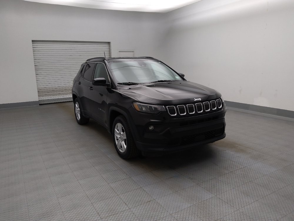 Used 2022 Jeep Compass Latitude FWD image 13