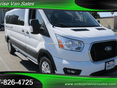 Used 2022 Ford Transit 350 XLT image 3