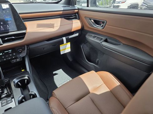 New 2026 Subaru Outback Touring XT AWD/4WD image 15