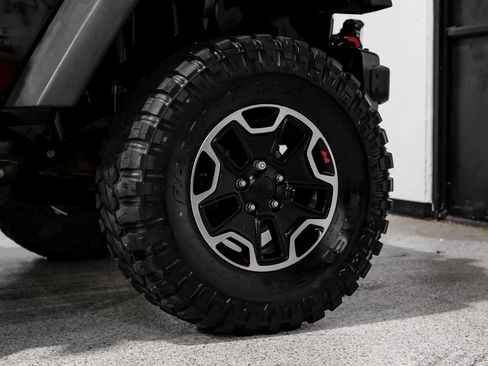 Used 2016 Jeep Wrangler Unlimited Rubicon AWD/4WD image 58