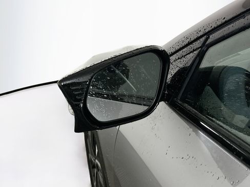 Used 2023 Kia EV6 Wind image 16