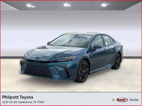 Used 2026 Toyota Camry XSE FWD image 1