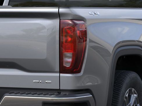 New 2026 GMC Sierra 1500 SLE AWD/4WD image 11