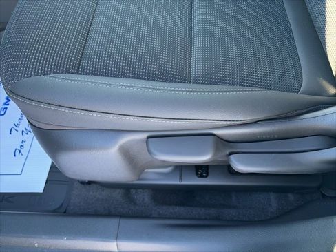 New 2026 Buick Envista Preferred w/ Convenience II Package image 18