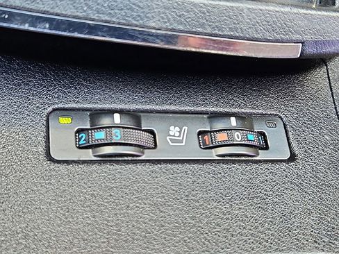 Used 2010 Lexus ES 350 FWD image 26