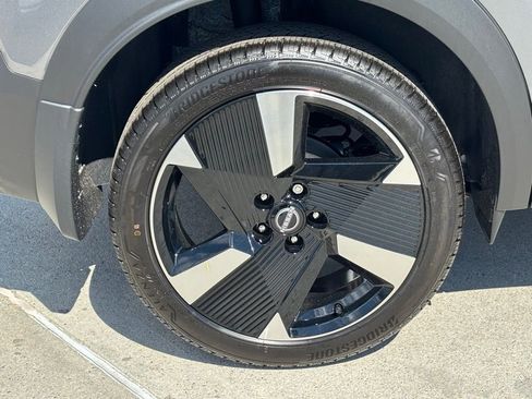 New 2026 Nissan Kicks SR image 25