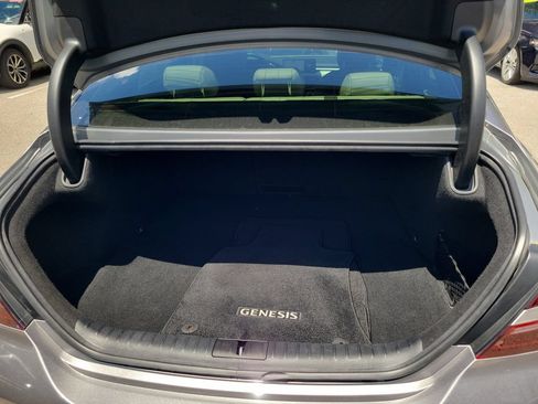 Certified 2023 Genesis G70 3.3T w/ Sport Prestige Package RWD image 11