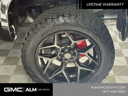 New 2026 GMC Sierra 1500 AT4 w/ AT4 Premium Package AWD/4WD image 21